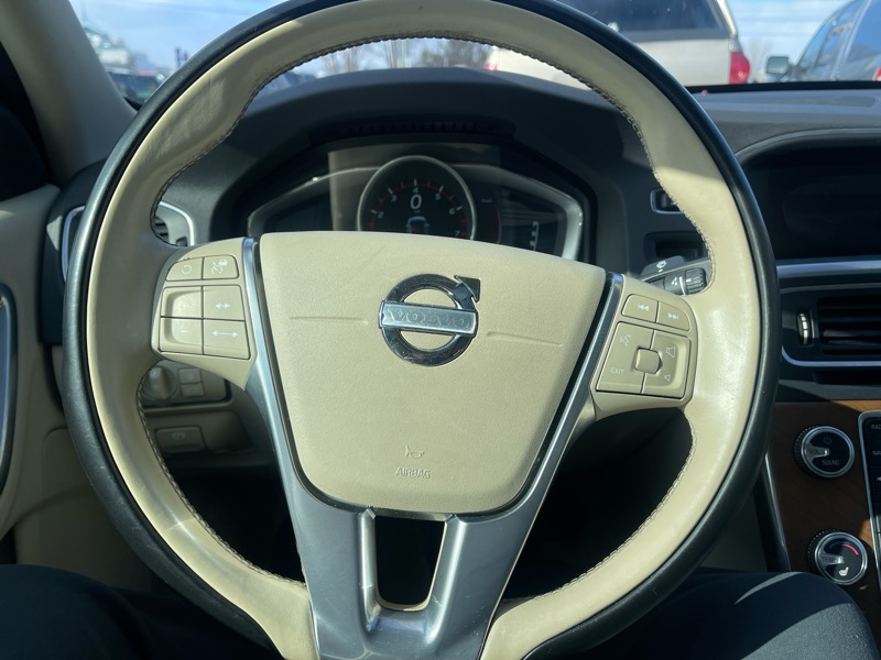 Volvo S60 T5 Inscription Platinum AWD 2016