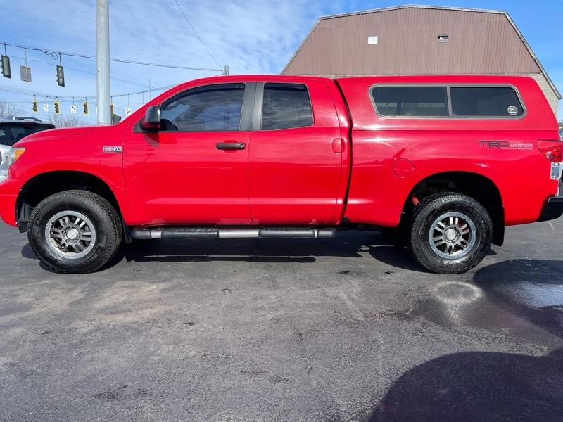 Toyota Tundra 5.7L V8 4WD 2012