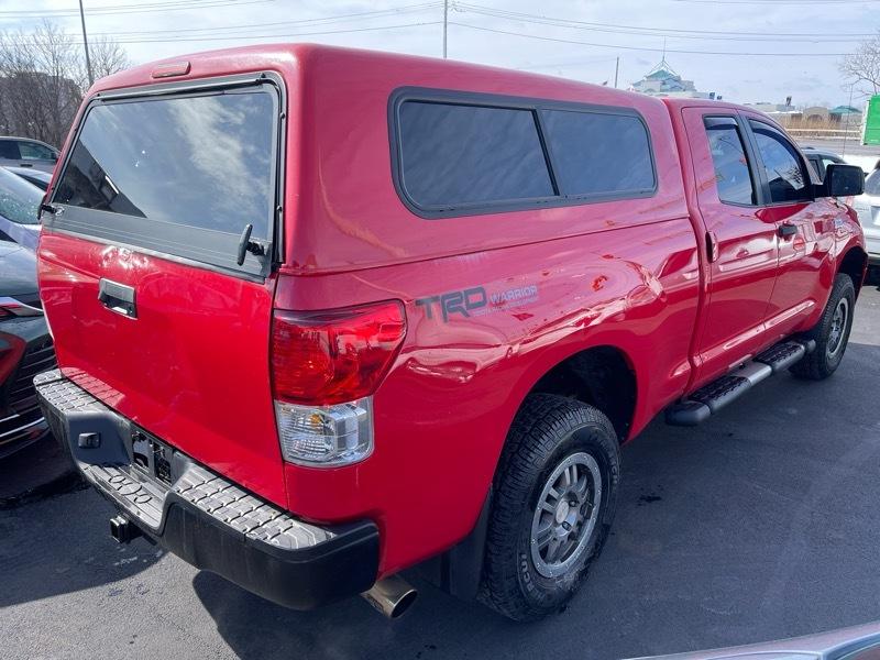 Toyota Tundra 5.7L V8 4WD 2012
