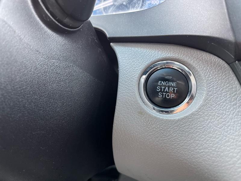 Toyota Sienna XLE FWD 8-Passenger V6 2016