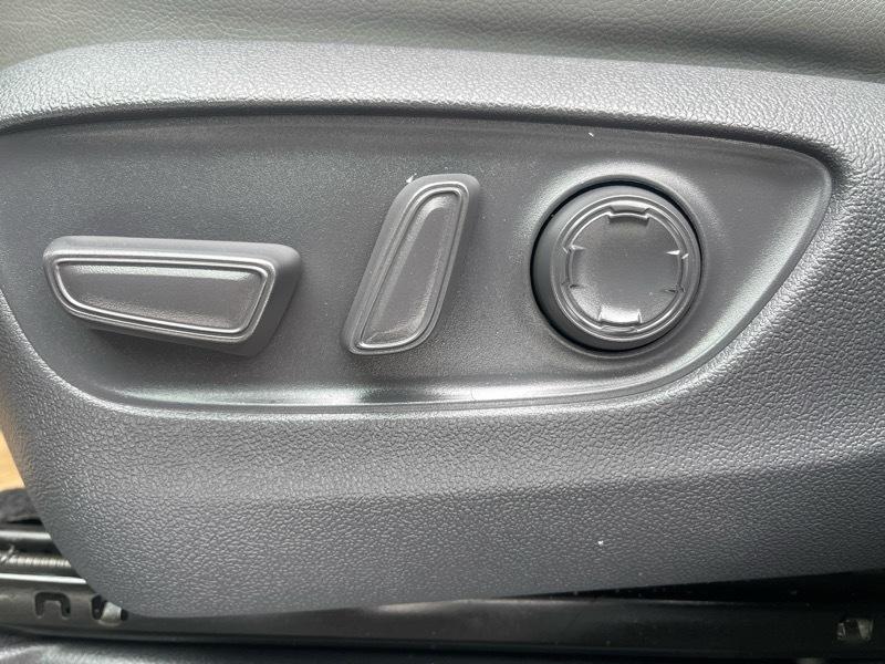 Toyota Sienna XLE 7-Passenger AWD 2021