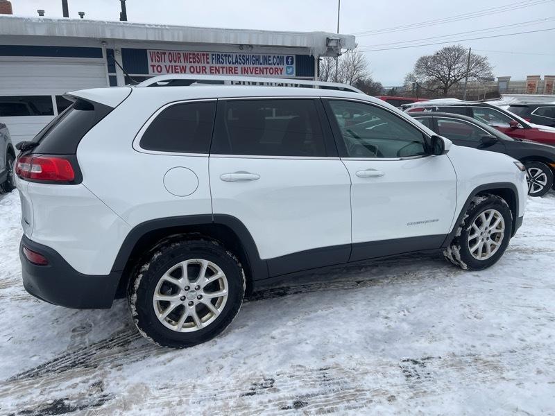 Jeep Cherokee Latitude 4WD 2015