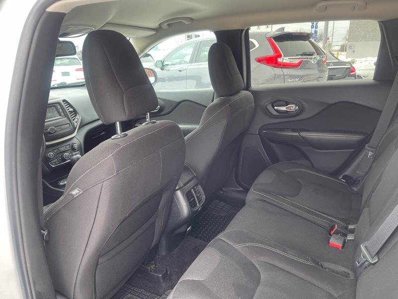 Jeep Cherokee Latitude 4WD 2015