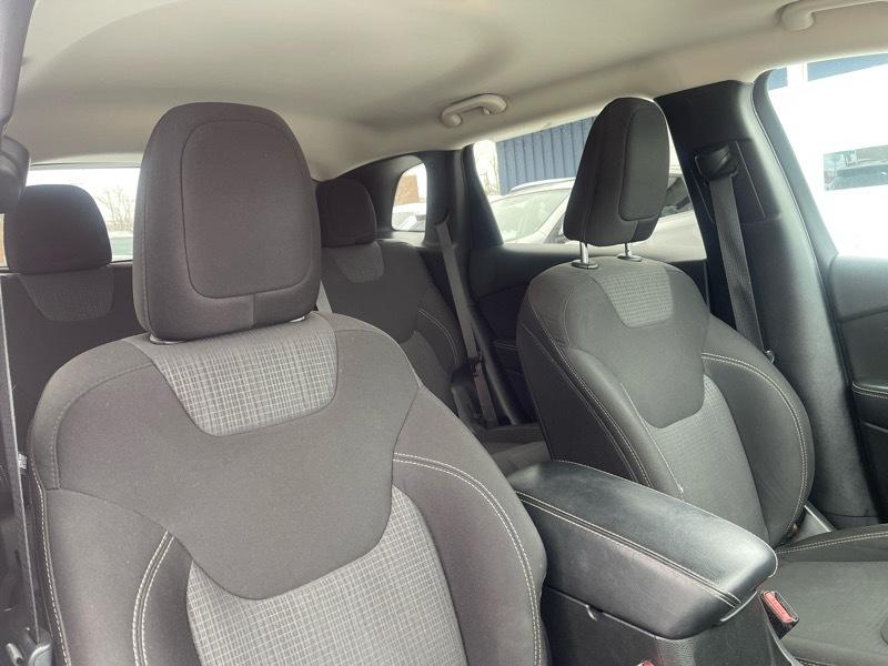 Jeep Cherokee Latitude 4WD 2015