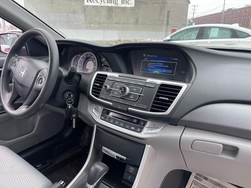 Honda Accord LX Sedan CVT 2015