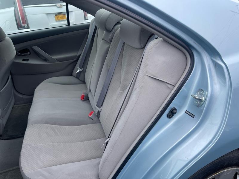 Toyota Camry 4dr Sdn LE Auto 2008