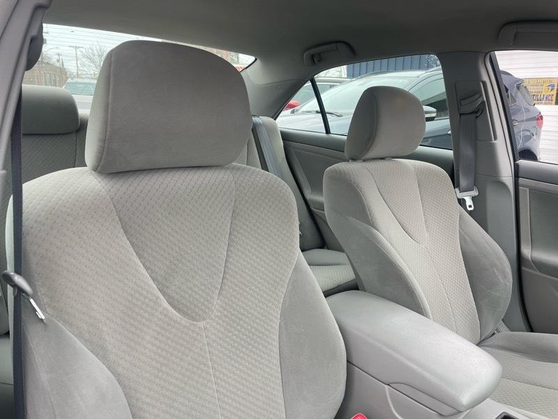 Toyota Camry 4dr Sdn LE Auto 2008