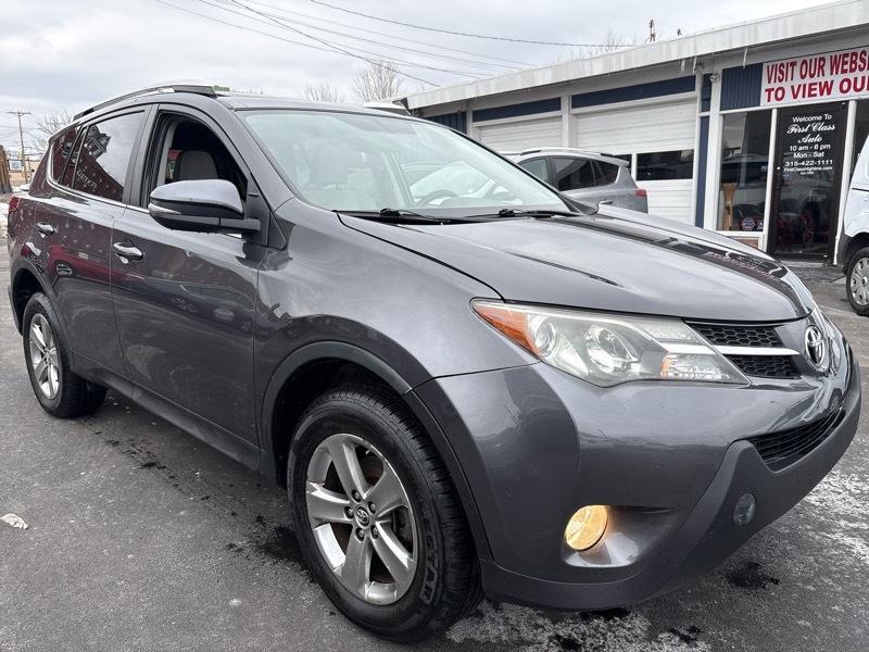 Toyota RAV4 XLE AWD 2015