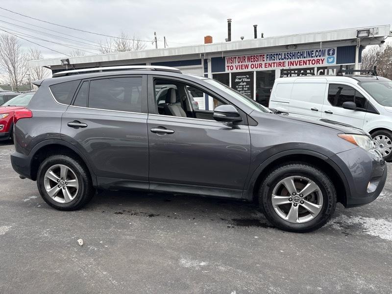 Toyota RAV4 XLE AWD 2015