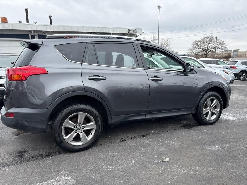 Toyota RAV4 XLE AWD 2015