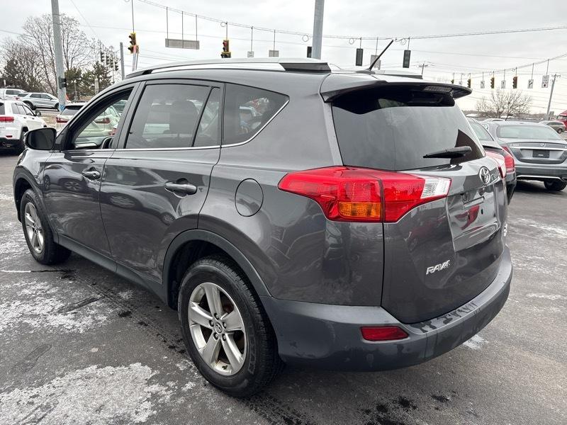 Toyota RAV4 XLE AWD 2015