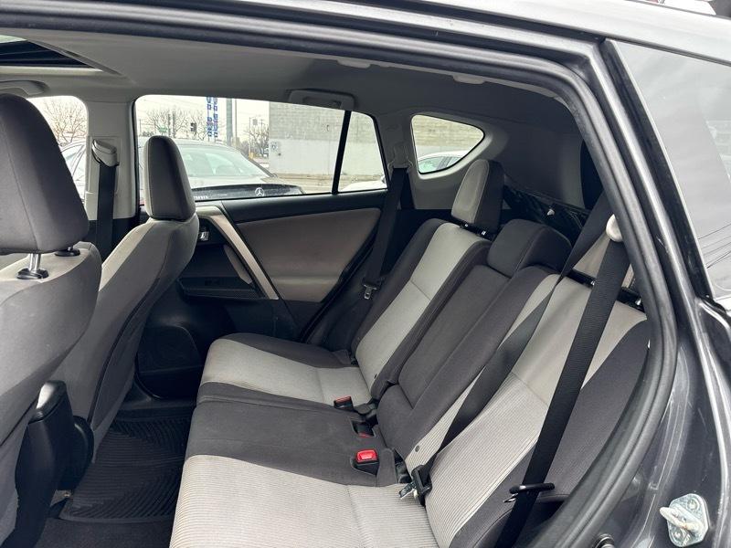 Toyota RAV4 XLE AWD 2015