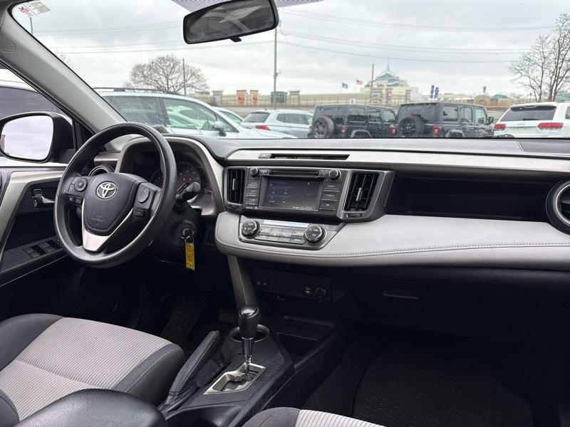 Toyota RAV4 XLE AWD 2015