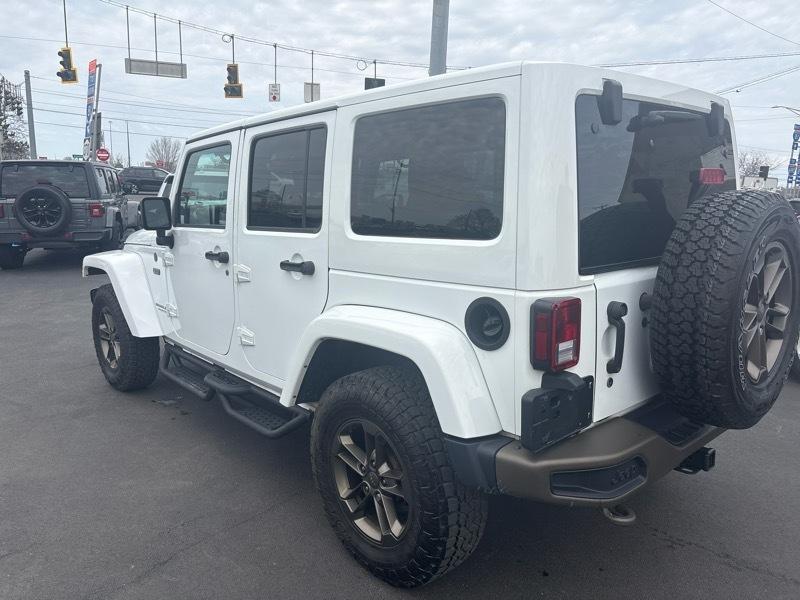 Jeep Wrangler 4WD 4dr Unlimited Sahara 2017