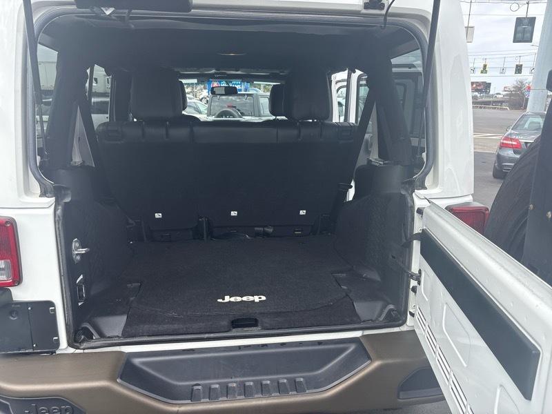 Jeep Wrangler 4WD 4dr Unlimited Sahara 2017