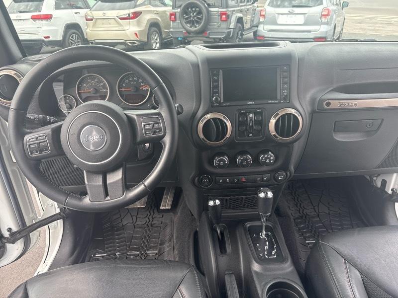 Jeep Wrangler 4WD 4dr Unlimited Sahara 2017