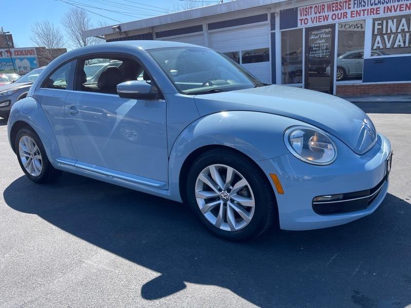 Volkswagen Beetle 2.0T Turbo 2013