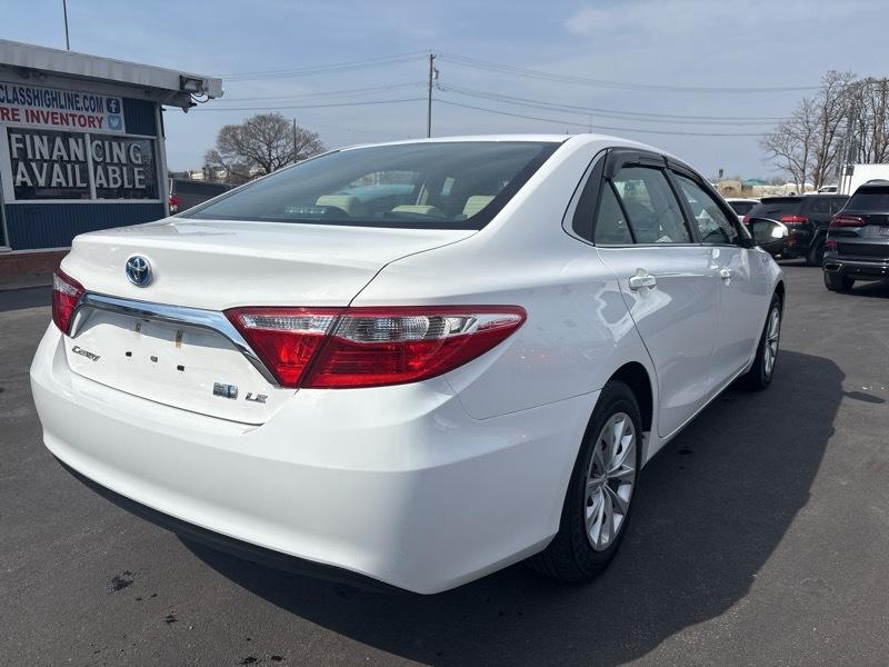 Toyota Camry Hybrid LE 2017