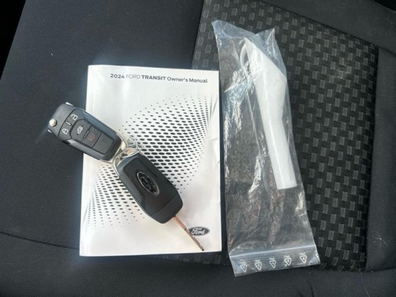 Ford Transit 250 Van 2024