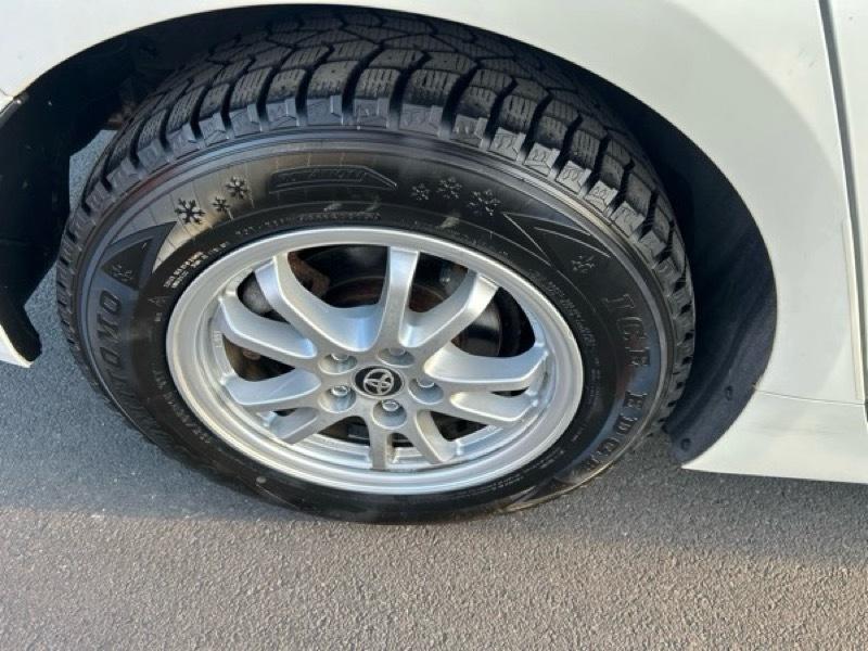 Toyota Prius XLE AWD-e 2019