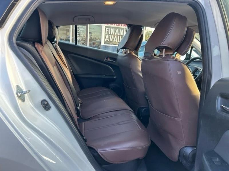 Toyota Prius XLE AWD-e 2019