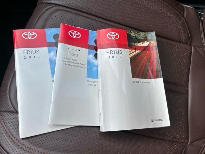 Toyota Prius XLE AWD-e 2019