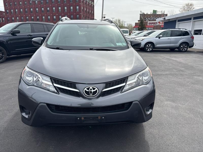 Toyota RAV4 LE AWD 2015