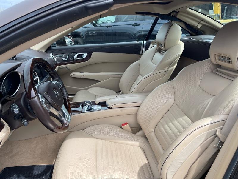 Mercedes-Benz SL-Class SL550R 2014