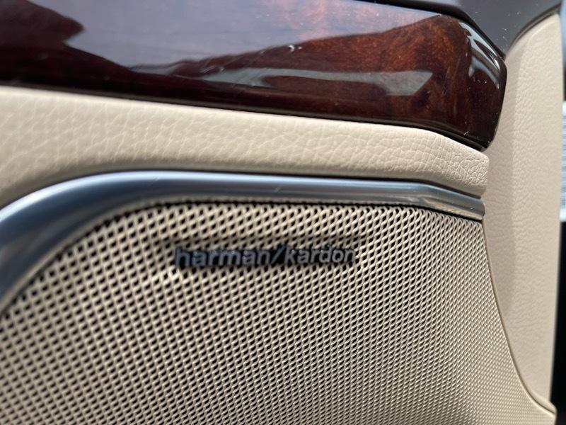 Mercedes-Benz SL-Class SL550R 2014