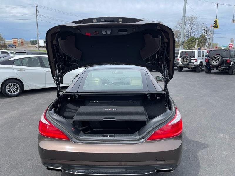 Mercedes-Benz SL-Class SL550R 2014