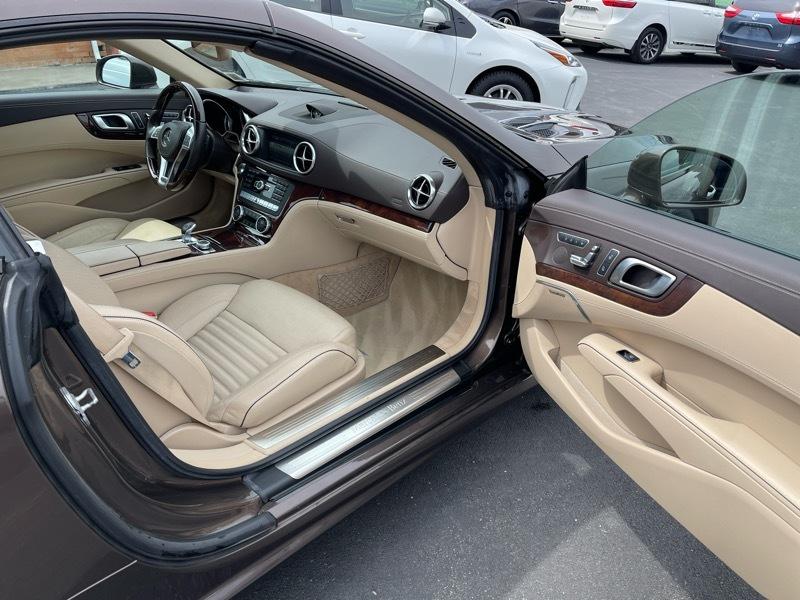 Mercedes-Benz SL-Class SL550R 2014