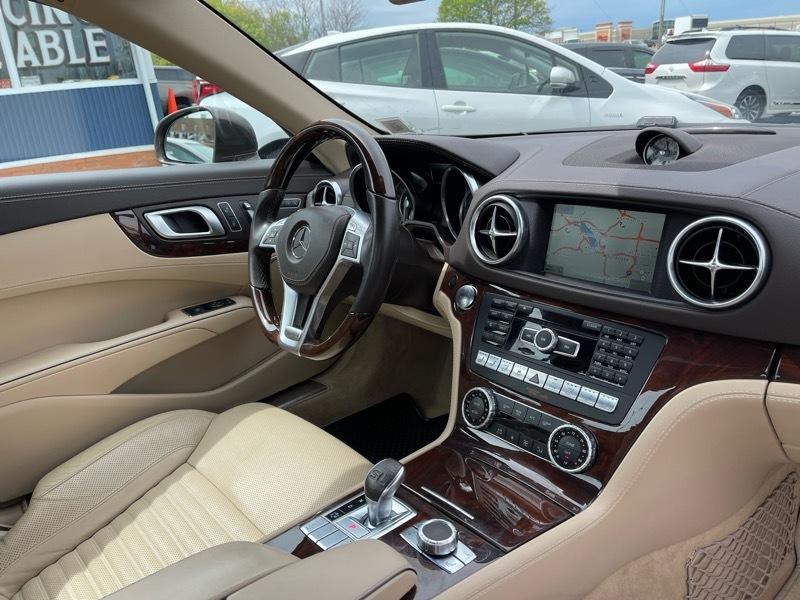 Mercedes-Benz SL-Class SL550R 2014