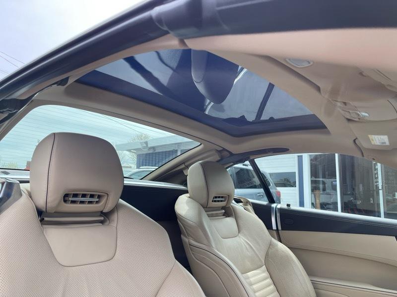 Mercedes-Benz SL-Class SL550R 2014