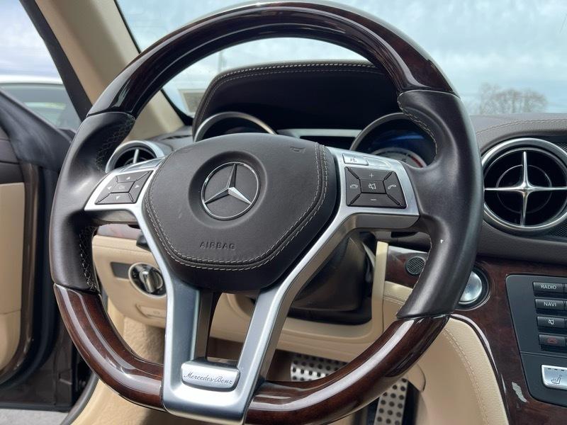 Mercedes-Benz SL-Class SL550R 2014