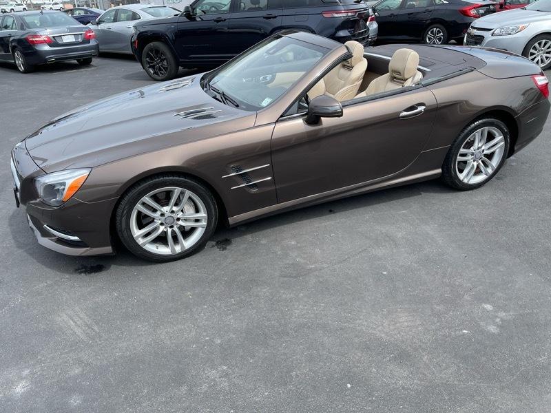 Mercedes-Benz SL-Class SL550R 2014