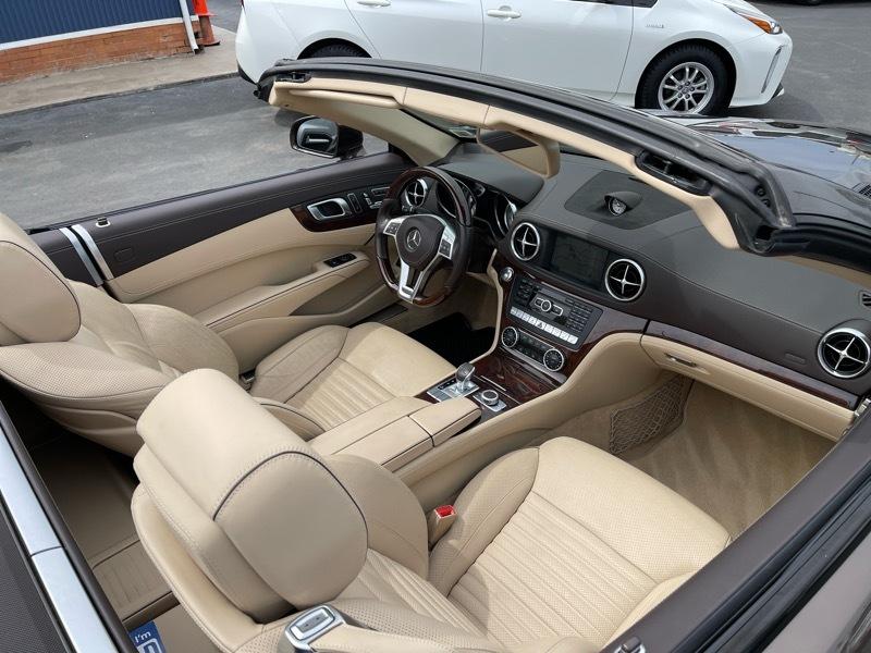 Mercedes-Benz SL-Class SL550R 2014