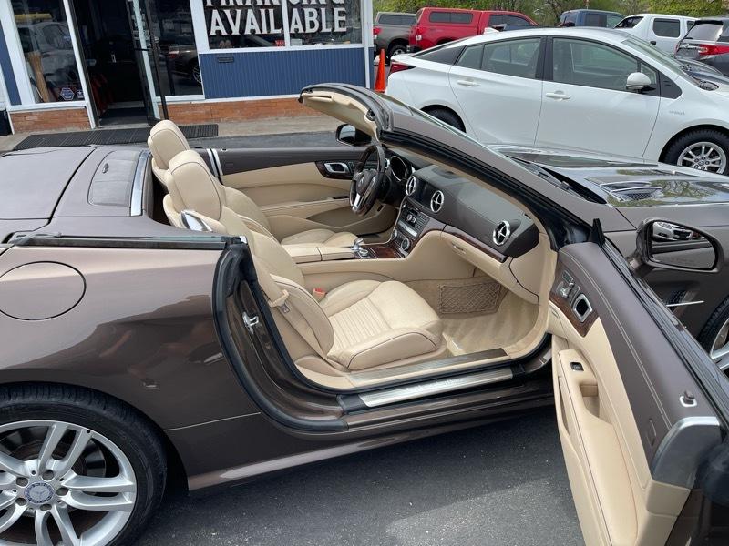 Mercedes-Benz SL-Class SL550R 2014