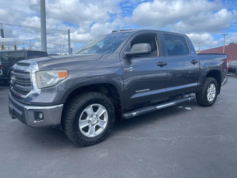 Toyota Tundra SR5 5.7L V8 CrewMax 4WD 2014