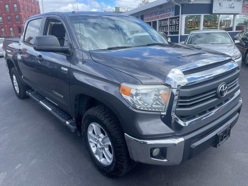 Toyota Tundra SR5 5.7L V8 CrewMax 4WD 2014