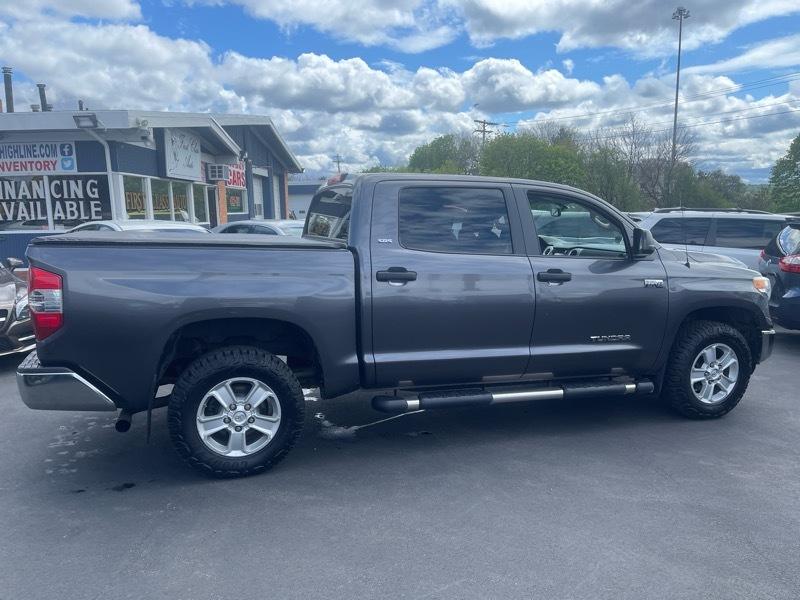 Toyota Tundra SR5 5.7L V8 CrewMax 4WD 2014
