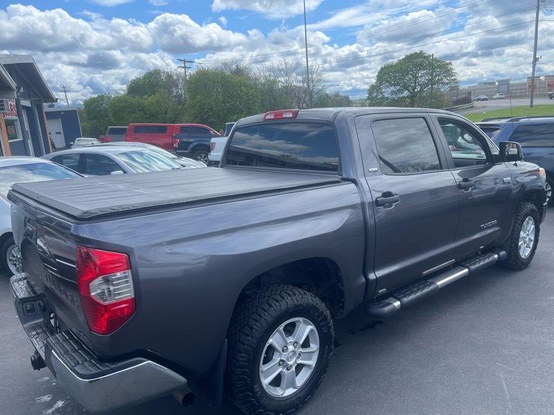 Toyota Tundra SR5 5.7L V8 CrewMax 4WD 2014