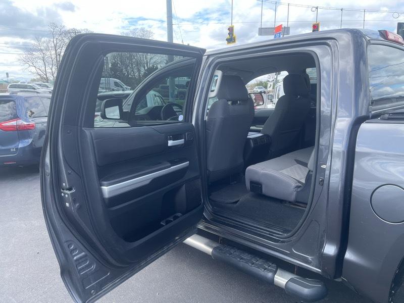 Toyota Tundra SR5 5.7L V8 CrewMax 4WD 2014