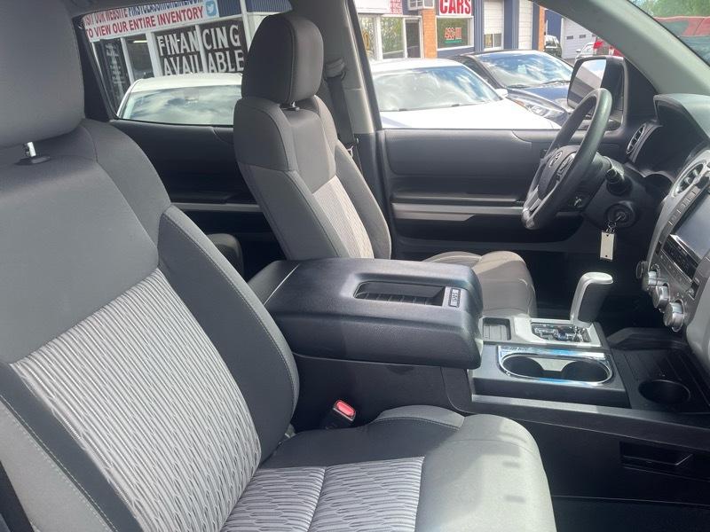 Toyota Tundra SR5 5.7L V8 CrewMax 4WD 2014