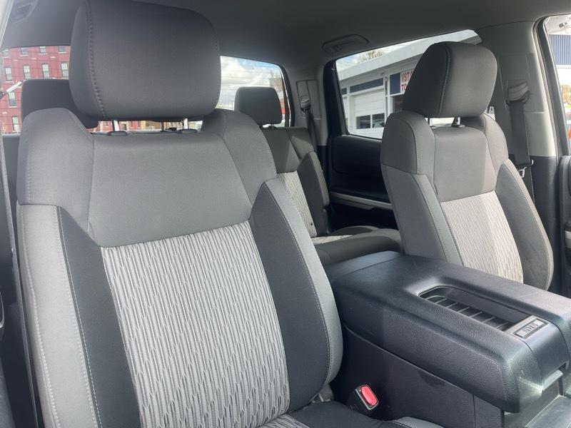 Toyota Tundra SR5 5.7L V8 CrewMax 4WD 2014