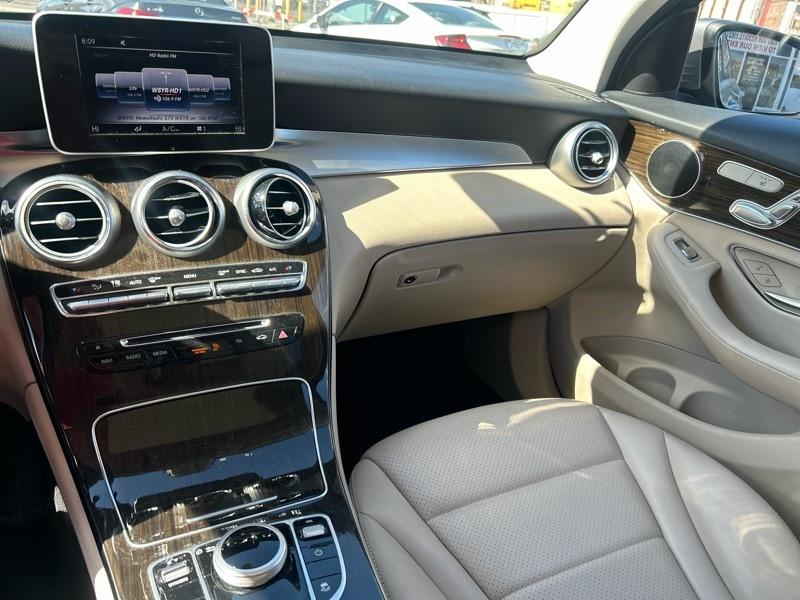 Mercedes-Benz GLC-Class GLC300 4MATIC 2019