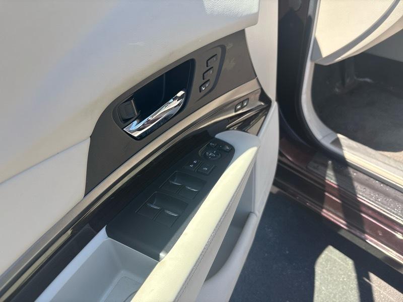 Acura RLX 6-Spd AT w/Technology Package 2015