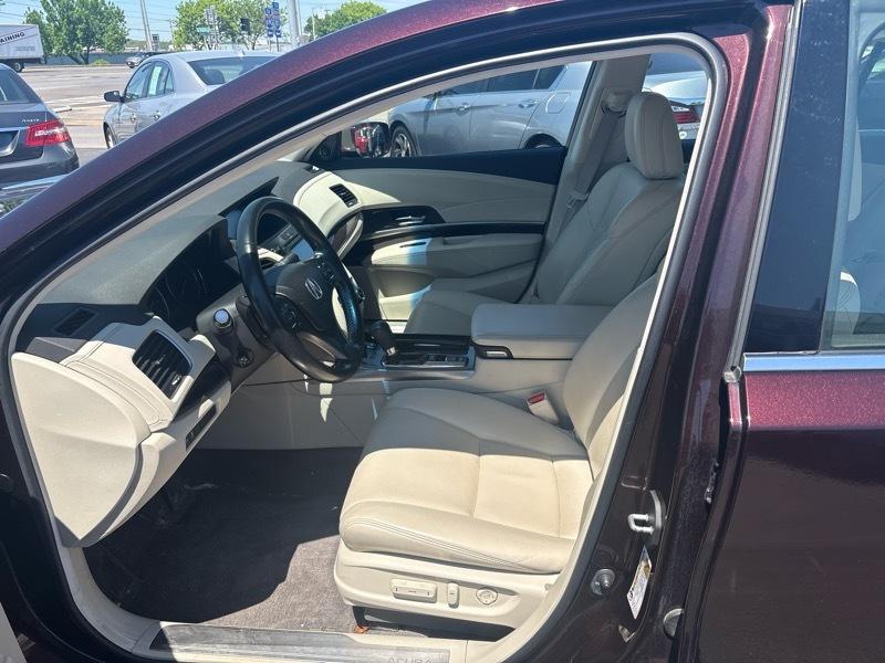 Acura RLX 6-Spd AT w/Technology Package 2015