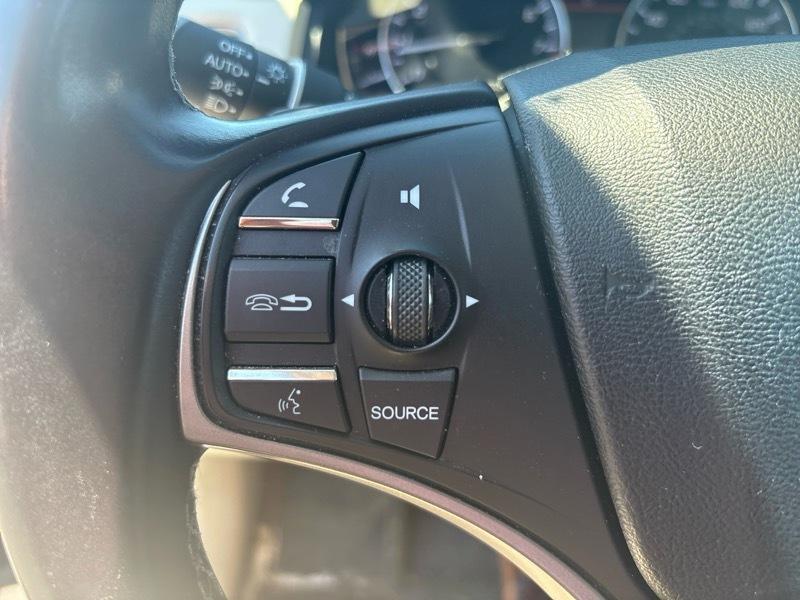 Acura RLX 6-Spd AT w/Technology Package 2015