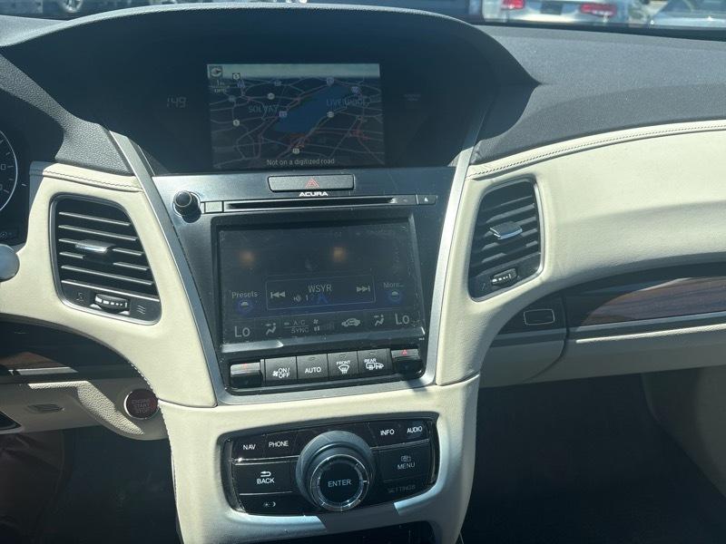 Acura RLX 6-Spd AT w/Technology Package 2015