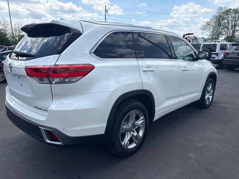 Toyota Highlander Limited AWD V6 2019